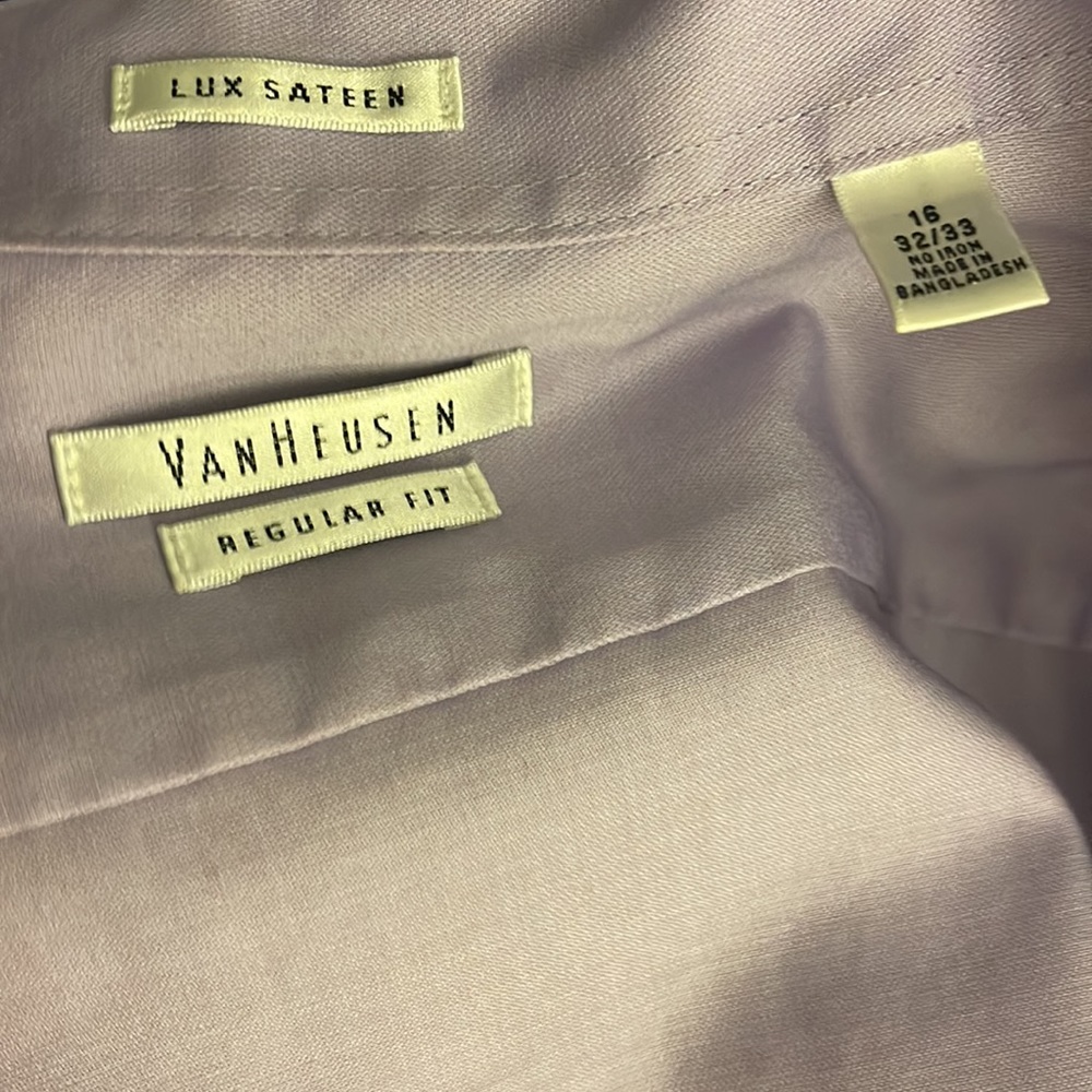 Van Heusen - Picture 3 of 3